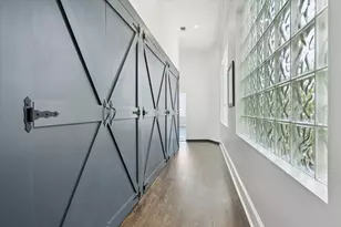 1730 White Oak Dr, Houston, TX 77009 - Photo 17