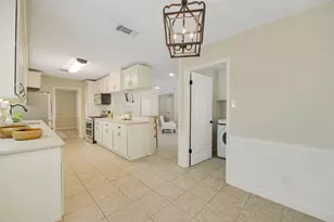 2811 Quincannon Ln, Houston, TX 77043 - Photo 13