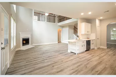 210 Black Swan Place, The Woodlands, TX 77354 - Photo 9