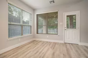 210 Black Swan Pl, The Woodlands, TX 77354 - Photo 13