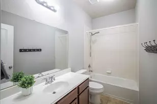 210 Black Swan Pl, The Woodlands, TX 77354 - Photo 25