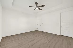 6405 Leopold Star Ln, Houston, TX 77048 - Photo 19