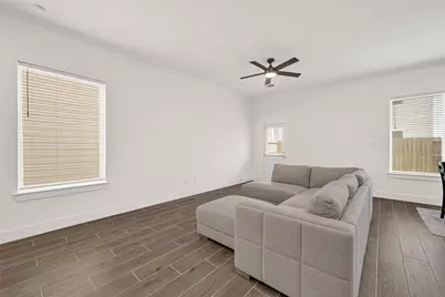 6405 Leopold Star Lane, Houston, TX 77048 - Photo 7