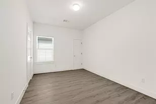 6405 Leopold Star Ln, Houston, TX 77048 - Photo 15