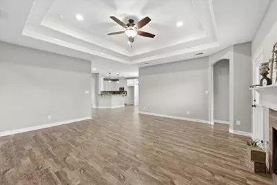 706 Cypress Wood Drive, Orange, TX 77630 - Photo 11
