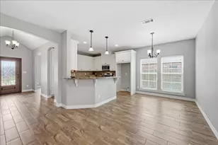 706 Cypress Wood Dr, Orange, TX 77630 - Photo 13
