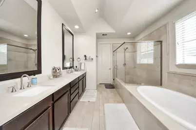 10928 Wrenwood Park, Houston, TX 77043 - Photo 23