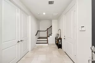 10928 Wrenwood Park, Houston, TX 77043 - Photo 5