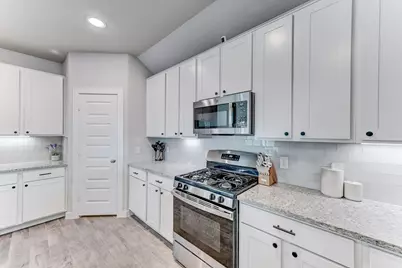 626 Urban Way, Rosharon, TX 77583 - Photo 17