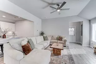 626 Urban Wy, Rosharon, TX 77583 - Photo 11