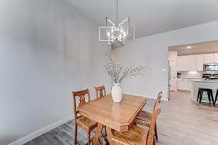 626 Urban Wy, Rosharon, TX 77583 - Photo 9