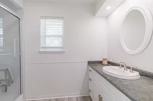 12106 Fairmeadow Dr, Houston, TX 77071 - Photo 21