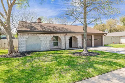 12106 Fairmeadow Drive, Houston, TX 77071 - Photo 31