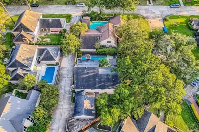 707 Queensmill Court, Houston, TX 77079 - Photo 31