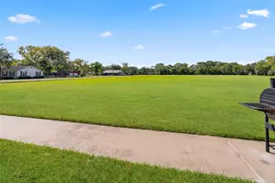 210 Brazos St, Brazoria, TX 77422 - Photo 17