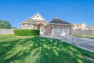 1189 Lovett St, Tomball, TX 77375 - Photo 1