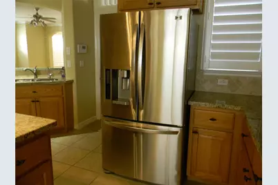 4302 Lake Walk Court, Missouri City, TX 77459 - Photo 17