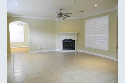 4302 Lake Walk Court, Missouri City, TX 77459 - Photo 5