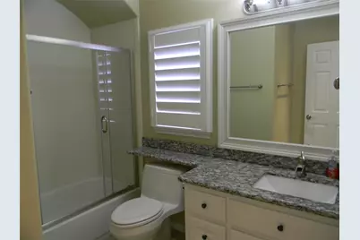 4302 Lake Walk Court, Missouri City, TX 77459 - Photo 9