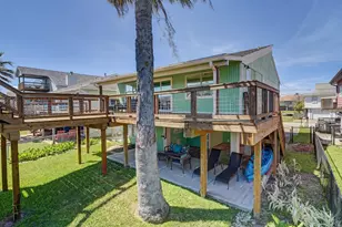 673 Warsaw St, Bayou Vista, TX 77563 - Photo 1