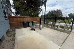 1815 South St, Houston, TX 77009 - Photo 3