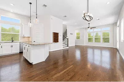 4007 Beacon Fisher Drive, Houston, TX 77018 - Photo 13