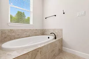 4007 Beacon Fisher Dr, Houston, TX 77018 - Photo 25