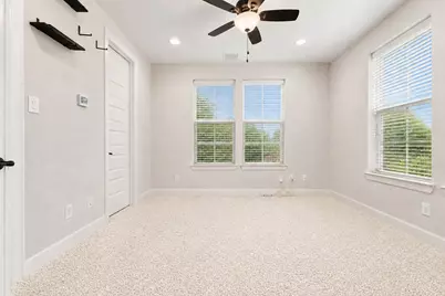 4007 Beacon Fisher Drive, Houston, TX 77018 - Photo 7