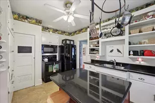 606 W Cherry Ave, Orange, TX 77630 - Photo 15