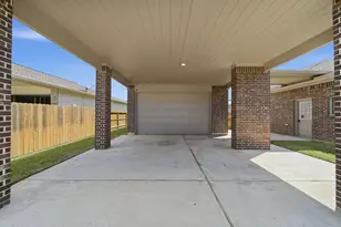 3615 E Cape Rd, Dickinson, TX 77539 - Photo 45