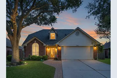 2814 Rolling Fog Drive, Friendswood, TX 77546 - Photo 1