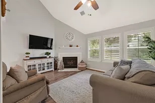 2814 Rolling Fog Dr, Friendswood, TX 77546 - Photo 7