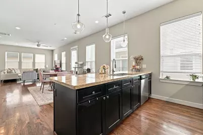 1134 W 17th Street #F, Houston, TX 77008 - Photo 11