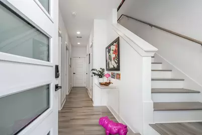 8324 Springwood Canyon Lane, Houston, TX 77055 - Photo 5