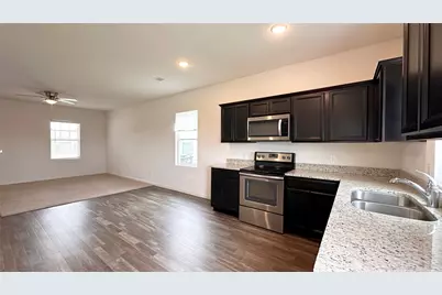 2013 Spindletree Lane, Brookshire, TX 77423 - Photo 9