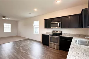 2013 Spindletree Ln, Brookshire, TX 77423 - Photo 9