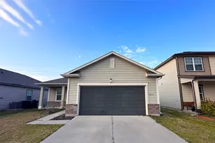 2013 Spindletree Ln, Brookshire, TX 77423 - Photo 1