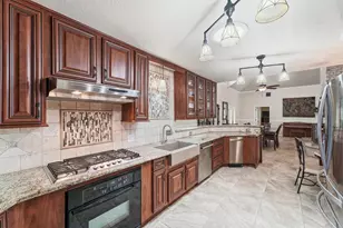 28710 Sapphire Cir, Magnolia, TX 77355 - Photo 21