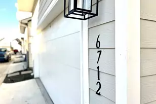 6712 Parker Oaks Ln, Houston, TX 77076 - Photo 21
