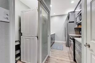 18809 Egret Bay Blvd, Webster, TX 77058 - Photo 15