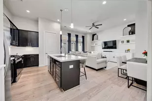 108 Knightsbridge Park Ln, Houston, TX 77018 - Photo 5