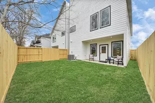 9026 Scott St, Houston, TX 77051 - Photo 29