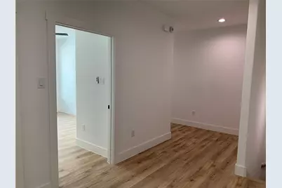 9026 Scott Street, Houston, TX 77051 - Photo 17