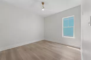 22807 Cuadro St, Galveston, TX 77554 - Photo 25