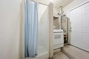 8169 Garland St, Houston, TX 77017 - Photo 17