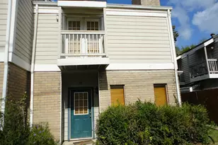 11710 Southlake Dr, Houston, TX 77077 - Photo 1