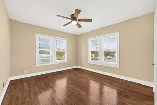 4304 Pease, Houston, TX 77023 - Photo 3