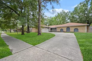 11507 Chetman Dr, Houston, TX 77065 - Photo 37