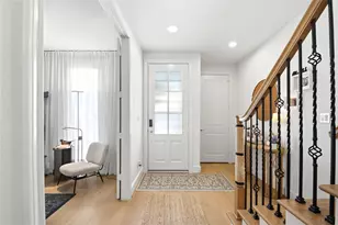 8653 Green Kolbe Ln, Houston, TX 77080 - Photo 13