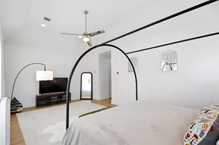 8653 Green Kolbe Ln, Houston, TX 77080 - Photo 33